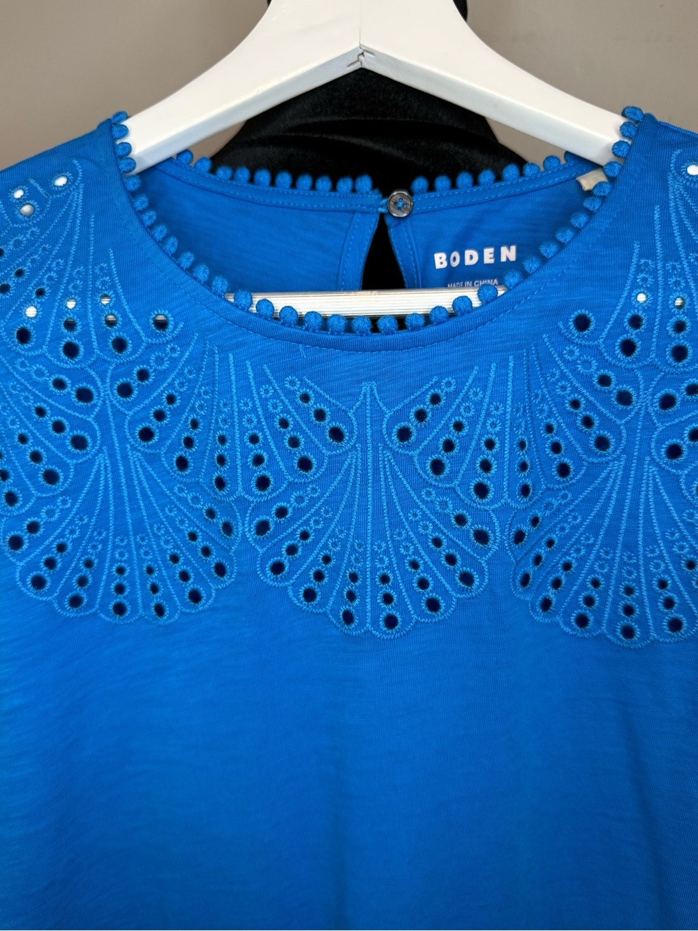 Boden Anya Broderie Embroidered Cotton Tee, Cerulean Blue, Size US 4, Like New - Picture 7 of 17